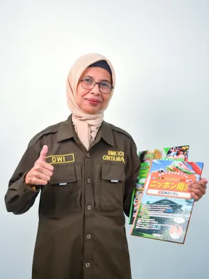 Dwi Vidyarestuti, S.S.