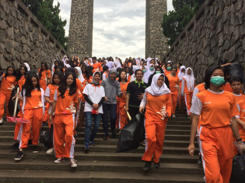 Gerakan Pungut sampah